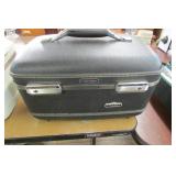 American Tourister TIARA Overnight Train Case -