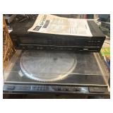 Pioneer SX ï¿½ V300 stereo receiver and turntable