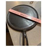 Wagnerware cast iron griddle