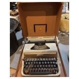 Vintage Underwood portable manual typewriter