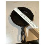 #3 vintage cast iron skillet with smoke ring