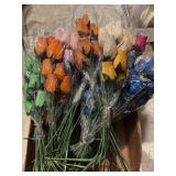 20 packs of wooden roses, 8 per pack