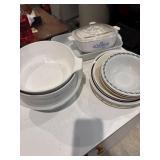 12 pieces of glassware, Corning, etc.