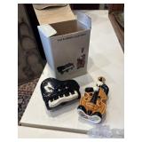 NIB vintage collectible salt and pepper, shakers,