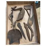 6 pieces of vintage wooden cutouts, crafts
