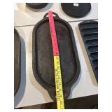 vintage TEXSPORT oval cast iron griddle or sad