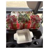 Ceramic Christmas gift boxes and trays