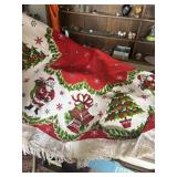Vintage round Christmas Cloth tablecloth