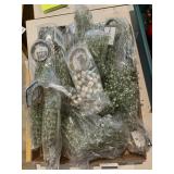 24 mint or white beaded napkin rings, most new