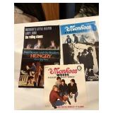5 45 RPM 7 inch record sleeves, Monkees, Paul,