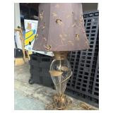 table lamp with gold tone, metal scroll work 32ï¿½