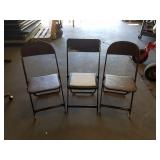 4 foldable chairs