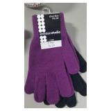 4 Christmas mugs and 2 pairs of gloves