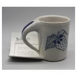 4.25" ELDRETH POTTERY BLUE DECORATED MUG