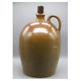 11" STONEWARE C.1900 POTTERY JUG (CRACK HANDLE)