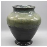 7" DIA W.T. JONES STONES THROW ART POTTERY VASE