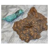 S: SOLID TURQUOISE CARVED BIRD W/ PLATFORM