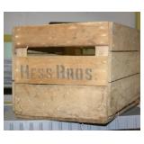 NS: VINTAGE HESS BROS. ORCHARD CRATE