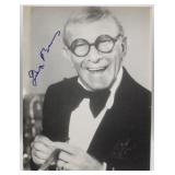 S: GEORGE BURNS SIGNED MAGAZINE PHOTO