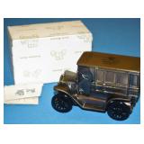 S: VINTAGE CITIZENS BANK GREENCASTLE PA COIN BANK