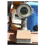 NS: ANTIQUE COMMERCIAL CAST IRON TOLEDO SCALE