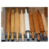 NS: LOT OF ASST. VINTAGE TO MODERN ROLLING PINS