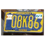 S: PENNSYLVANIA MOTORCYCLE LICENSE PLATE - CRACKED