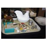 NS: LOT W/ OLD WOOD CLOTHESPINS, MAGNETS & MORE
