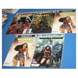 S: 5 ASST. DC COMICS: WONDER WOMAN BATGIRL BATMAN