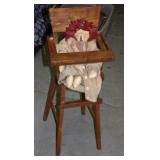 NS: VINTAGE WOODEN DOLL HIGH CHAIR W/ DOLL