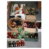 NS: LARGE LOT OF CANDLE HOLDERS & GLASS VOTIVES