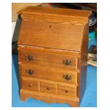 NS: SECRETARY DESK STYLE JEWELRY BOX - 14"