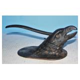 NS: CAST IRON EAGLE HEAD NUT CRACKER