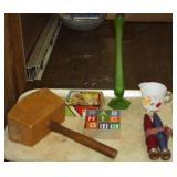 NS: VINTAGE TRAY LOT W/ BLOCKS GAME, SPOOLS +++