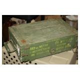 NS: 18" LONG VTG RUSSIAN AMMO BOX