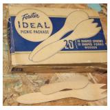 S: IDEAL BRAND VTG WOOD FORKS / SPOONS