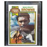 S: 1979 TOPPS SIGNED MIKE PRUITT FOOTBALL CARD