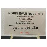 S: 1976 ROBIN ROBERTS SIGNED INDUCTION DAY CARD