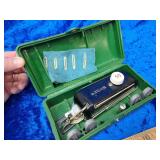 Singer button machine