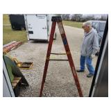 6 ft Warner 300 lb ladder needs wiped down