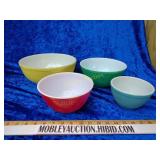 Vintage primary Pyrex nesting bowl set of 4