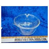 Pyrex with lid