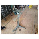 Adjustable industrial stand Saxon (back)