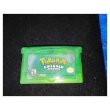 Counterfeit pokï¿½mon emerald version Game boy