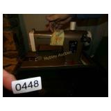 BROWN SEWING MACHINE