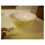 LARGE PYREX MIXING BOWL