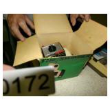 VINTAGE POLAROID CAMERA