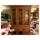 CHINA HUTCH-BOTTOM NEEDS FIXED