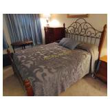Queen size bed