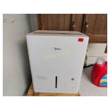 Dehumidifier works